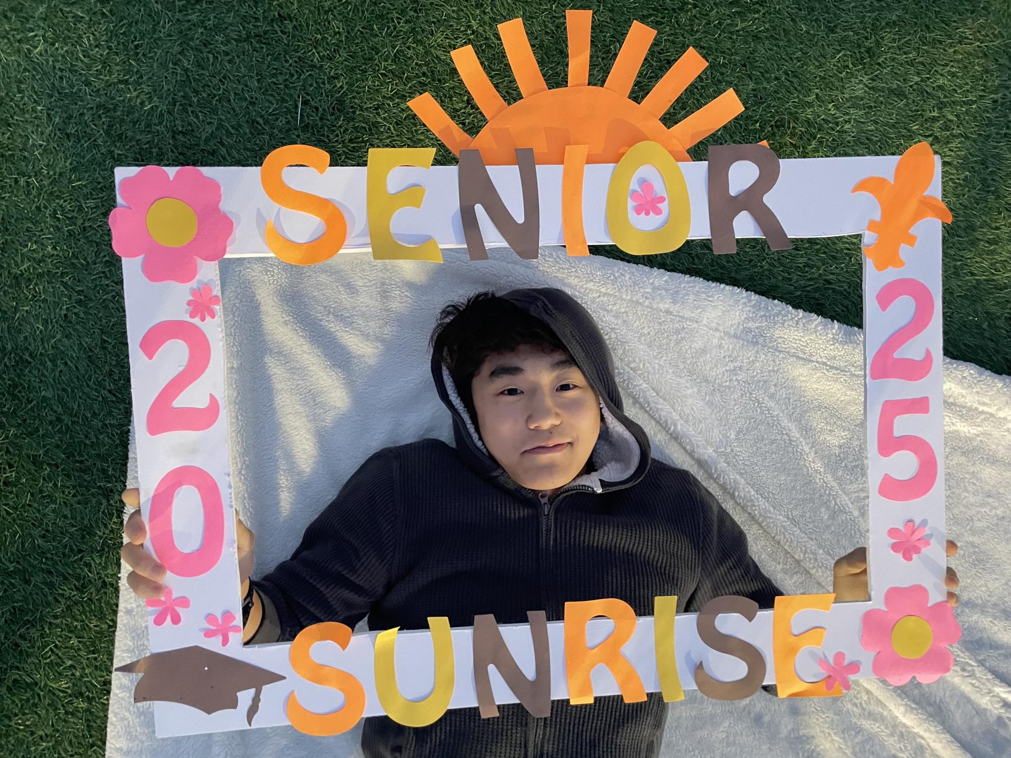 East seniors continue "Senior Sunrise" tradition