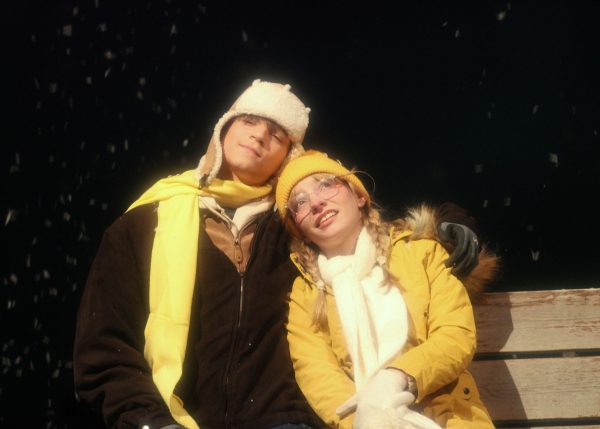 Freshman Kai Maxfield (left) and sophomore Jillian Hammer (right) lean on each other during epilogue of “Almost, Maine.” Photo by Lauren Voigt.