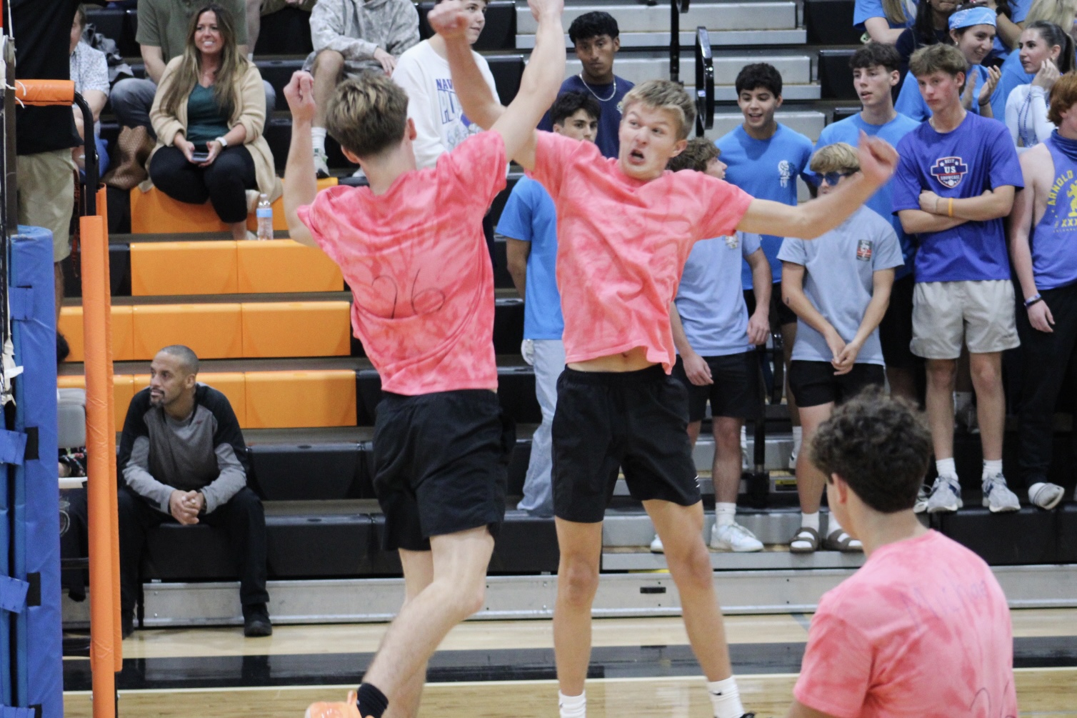 Homecoming Volleyball game brings excitement to East